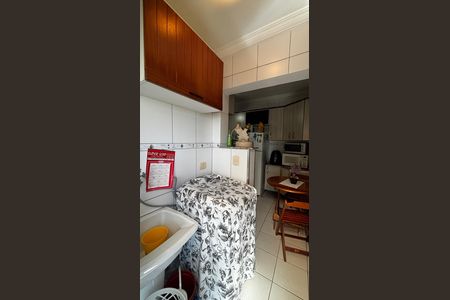 Apartamento à venda com 57m², 2 quartos e 1 vaga Apartamento à venda com 57m², 2 quartos e 1 vagaÁrea de Serviço