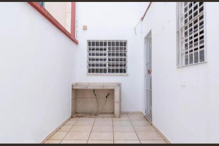 Casa à venda com 194m², 3 quartos e 3 vagas