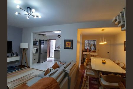 Casa à venda com 3 quartos, 145m² em Bosque da Saúde, São Paulo