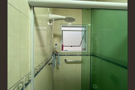 Banheiro de casa para alugar com 5 quartos, 360m² em Jardim Santa Ines, São Paulo