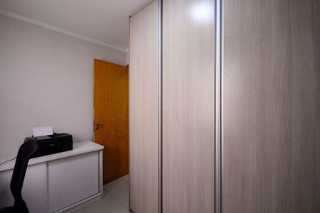 Casa à venda com 3 quartos, 175m² em Vila Brasilina, São Paulo