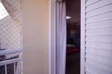 Casa à venda com 3 quartos, 175m² em Vila Brasilina, São Paulo