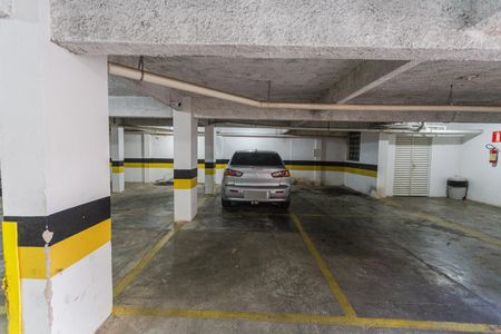 Garagem de apartamento para alugar com 2 quartos, 80m² em São Pedro, Belo Horizonte