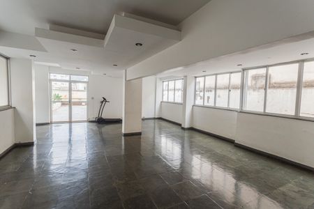Apartamento para alugar com 80m², 2 quartos e 2 vagas Apartamento para alugar com 80m², 2 quartos e 2 vagasÁrea comum - Salão de festas