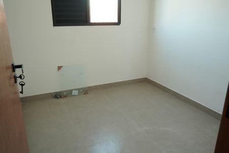 Casa de condomínio à venda com 130m², 3 quartos e 2 vagasQuarto 2