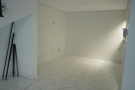 Cozinha de casa de condomínio à venda com 3 quartos, 130m² em Vila Antonina, São Paulo