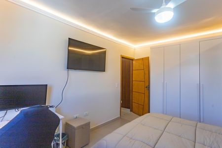 Casa à venda com 418m², 3 quartos e 2 vagas Casa à venda com 418m², 3 quartos e 2 vagasCasa 2 - quarto