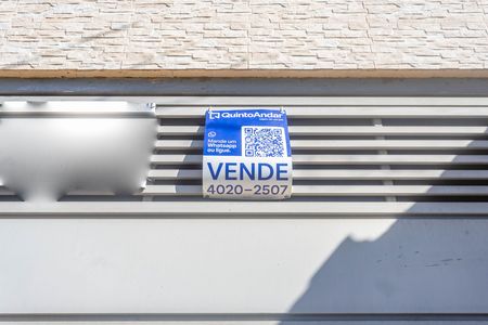 Casa à venda com 418m², 3 quartos e 2 vagas Casa à venda com 418m², 3 quartos e 2 vagasPlaca