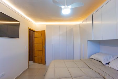 Casa à venda com 418m², 3 quartos e 2 vagas Casa à venda com 418m², 3 quartos e 2 vagasCasa 2 - quarto