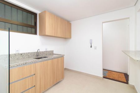 Cozinha de apartamento para alugar com 2 quartos, 75m² em Santana, Porto Alegre