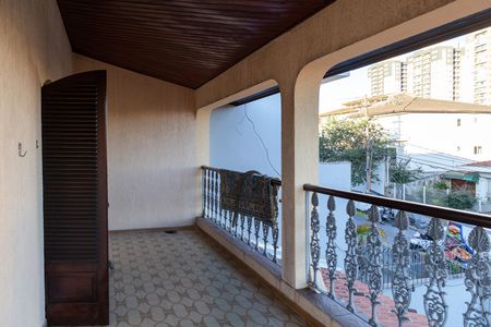 Casa para alugar com 371m², 4 quartos e 4 vagasVaranda