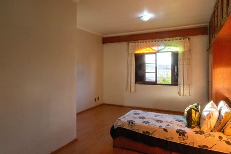 Casa para alugar com 371m², 4 quartos e 4 vagasQuarto 1 suíte 