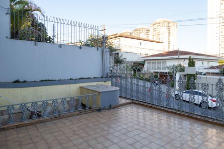 Quintal de casa para alugar com 4 quartos, 371m² em Vila Rosalia, Guarulhos
