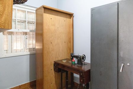 Quarto 1 de casa para alugar com 4 quartos, 371m² em Vila Rosalia, Guarulhos