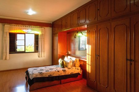 Casa para alugar com 371m², 4 quartos e 4 vagasQuarto 1 suíte 