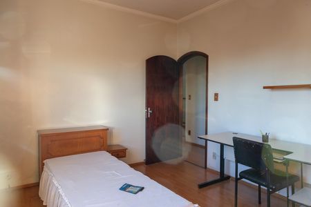 Casa para alugar com 371m², 4 quartos e 4 vagasQuarto 3