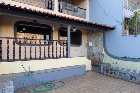 Casa para alugar com 371m², 4 quartos e 4 vagasQuintal