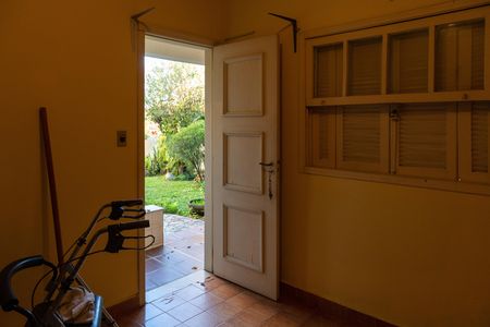 Casa para alugar com 371m², 4 quartos e 4 vagasDeposito