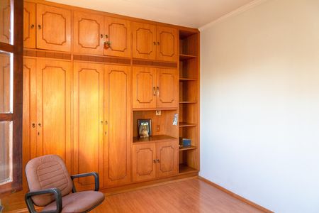 Casa para alugar com 371m², 4 quartos e 4 vagasQuarto 2