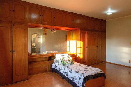 Casa para alugar com 371m², 4 quartos e 4 vagasQuarto 1 suíte 