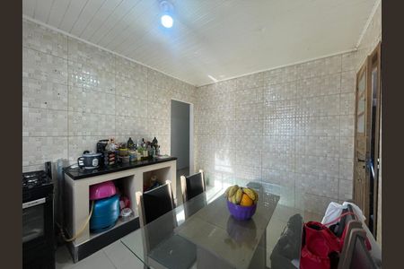 Casa à venda com 98m², 3 quartos e 2 vagas