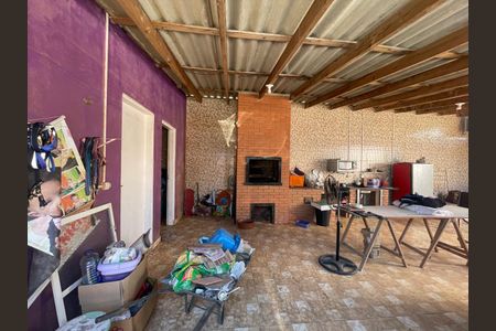 Casa à venda com 98m², 3 quartos e 2 vagas