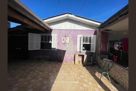 Casa à venda com 98m², 3 quartos e 2 vagas