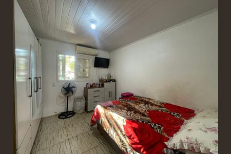 Casa à venda com 98m², 3 quartos e 2 vagas