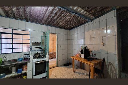 Casa para alugar com 50m², 1 quarto e 1 vaga Casa para alugar com 50m², 1 quarto e 1 vagaCozinha