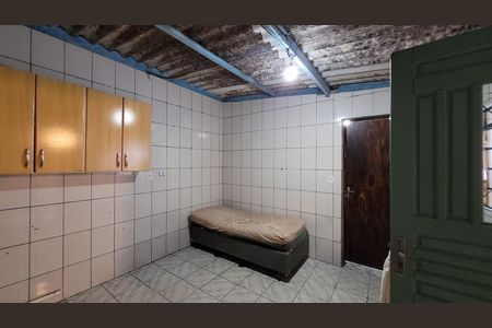Cozinha de casa para alugar com 1 quarto, 50m² em Jardim Anita, Itaquaquecetuba
