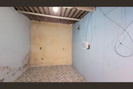 Sala de casa para alugar com 1 quarto, 50m² em Jardim Anita, Itaquaquecetuba