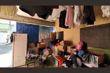 Casa para alugar com 50m², 1 quarto e 1 vaga Casa para alugar com 50m², 1 quarto e 1 vagaGaragem