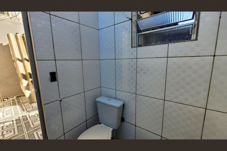 Casa para alugar com 50m², 1 quarto e 1 vaga Casa para alugar com 50m², 1 quarto e 1 vagaBanheiro