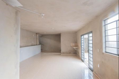 Casa para alugar com 160m², 2 quartos e 3 vagas Casa para alugar com 160m², 2 quartos e 3 vagasSalão