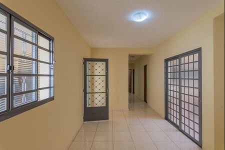 Sala de casa para alugar com 2 quartos, 160m² em Jardim Pacaembu, Campinas