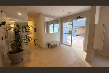 Apartamento para alugar com 42m², 2 quartos e 1 vagaHall