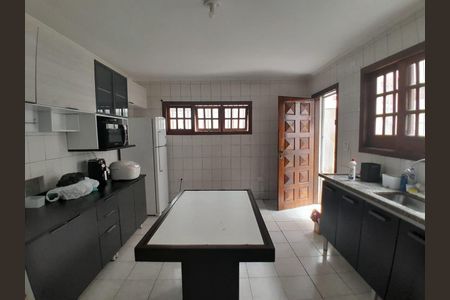 Casa à venda com 3 quartos, 180m² em Vila Mariana, São Paulo