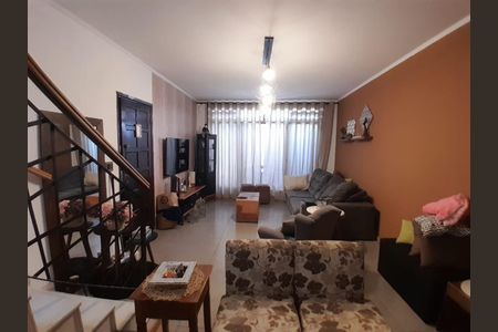 Casa à venda com 4 quartos, 190m² em Vila Congonhas, São Paulo