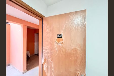 Apartamento para alugar com 32m², 1 quarto e sem vaga Apartamento para alugar com 32m², 1 quarto e sem vagaPorta