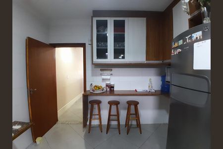 Casa à venda com 3 quartos, 122m² em Bosque da Saúde, São Paulo