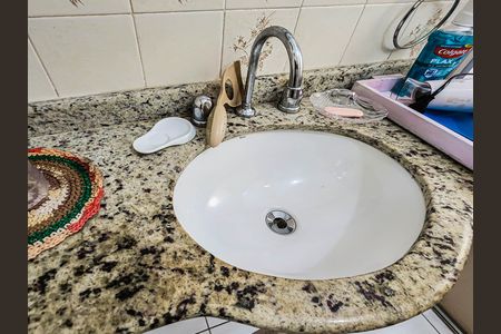 Suite Quarto 1 de apartamento para alugar com 2 quartos, 86m² em Jardim America, Jacareí