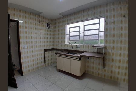 Casa à venda com 3 quartos, 143m² em Chácara Inglesa, São Paulo