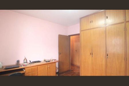 Casa à venda com 3 quartos, 500m² em Vila Sao Pedro, São Paulo