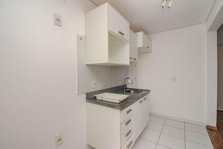Apartamento para alugar com 57m², 2 quartos e 1 vaga Apartamento para alugar com 57m², 2 quartos e 1 vagaCozinha e Área de Serviço