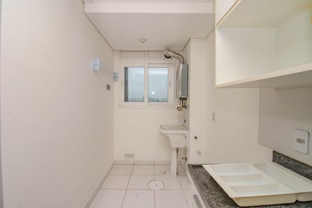 Apartamento para alugar com 57m², 2 quartos e 1 vaga Apartamento para alugar com 57m², 2 quartos e 1 vagaCozinha e Área de Serviço