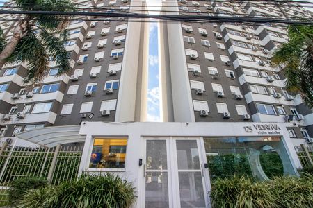 Fachada de apartamento para alugar com 2 quartos, 57m² em São João, Porto Alegre