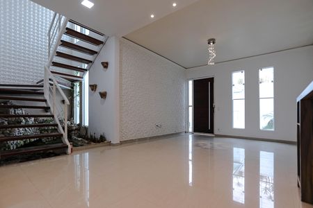 Casa para alugar com 140m², 3 quartos e 2 vagasSala