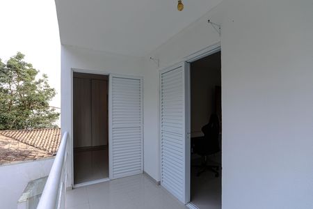 Sacada - Quarto 1 - Suíte de casa para alugar com 3 quartos, 140m² em Vila Rei, Mogi das Cruzes