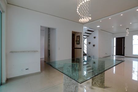 Casa para alugar com 140m², 3 quartos e 2 vagasSala de Jantar