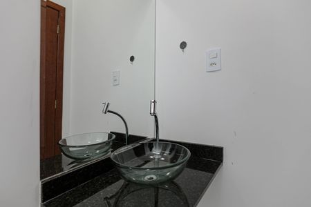 Casa para alugar com 140m², 3 quartos e 2 vagasBanheiro - Quarto 3 - Suíte